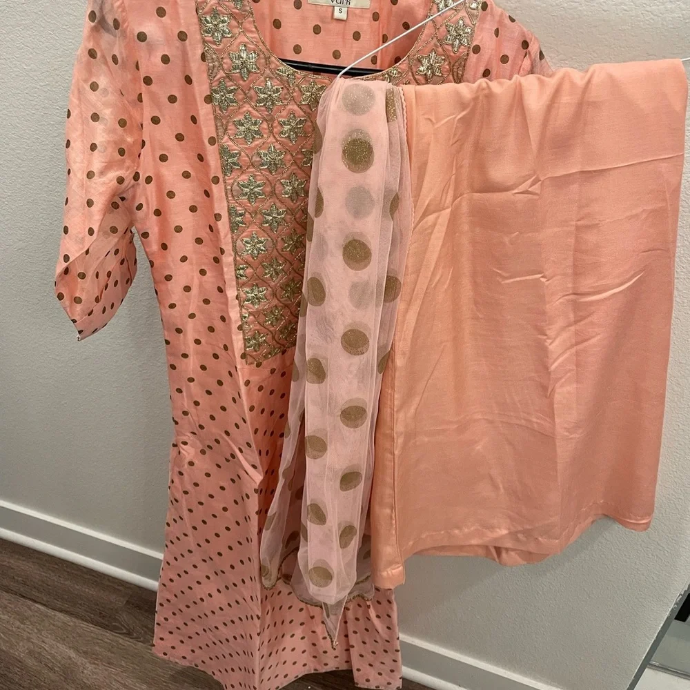Blush pink/peach kurta set - Picture 2 of 2